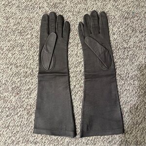 Neiman Marcus long pewter leather gloves